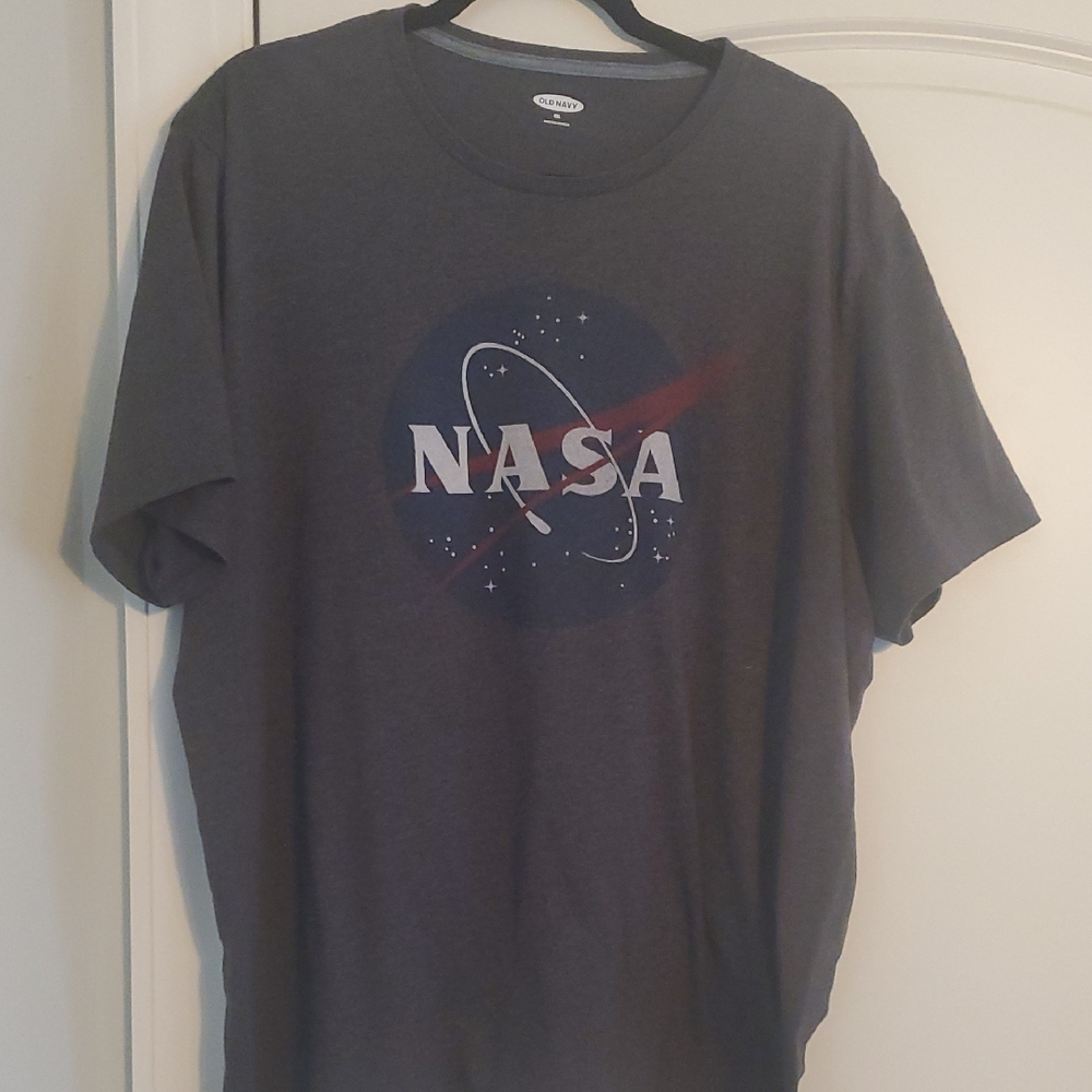 Old Navy Dark Gray NASA Logo T-Shirt